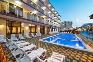 Семейный отель «Леонсия», Витязево