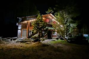 Мини-отель «Поляна Нарзанов», Терскол