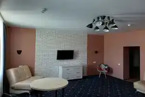 SKY HOTEL, Тюмень
