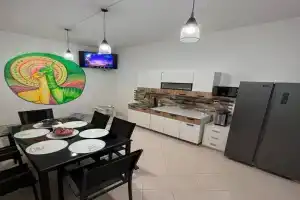 Отель капсульный у Черного моря, Сухум