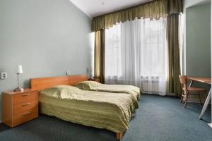 «Репин» на Невском, Санкт-Петербург