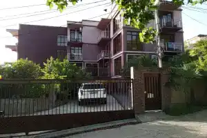 Южный дом, Лоо