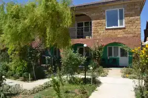 Гостевой дом «Бонсай», Черноморское