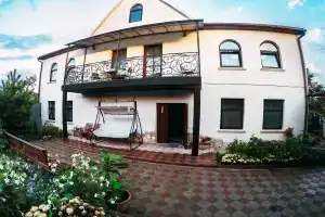 Гостевой дом «Флора», Черноморское