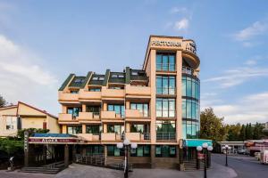 Гостиница «Агора», Алушта