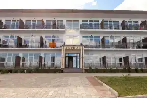 Гостевой дом «Парнас», Алушта