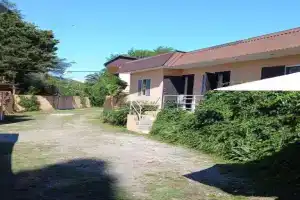 Гостевой дом у Алины, Пицунда