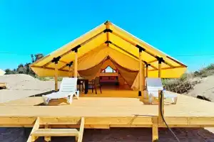 Глэмпинг «Затерянный рай»