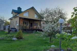 Гостеприимный уютный дом с видом на парк