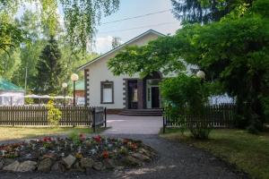 Отель «Гераклион», Суворов