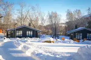 Гостевой комплекс «Эко-деревня», Зеленая Поляна