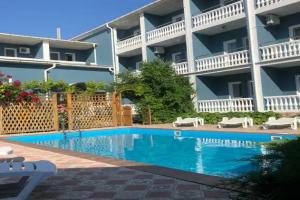 Гостевой дом «Южный бриз», Штормовое