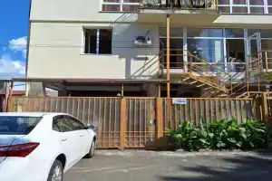 Гостевой дом у дяди Володи, Адлер