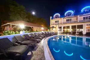 Отель «Юлиана», Евпатория