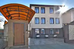 Гостевой дом «Роза Ветров», Адлер