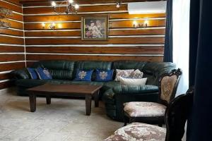 Мини-отель «Золотой поросёнок», Адлер