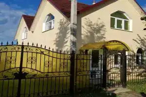 Дом на 1-й Комсомольской 13