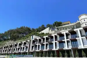 Гостиница «Русское море», Ольгинка