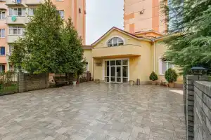 Гостиница «Атлантида», Адлер