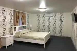 Двухместный номер с 1 кроватью полулюкс