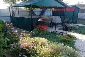 Гостевой дом на Верещагина 36, Яровое