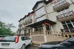 Гостиница «Ривьера», Немцово