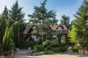 Отель «Лесной», Алушта