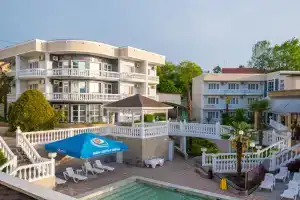 Семейный отель «Греция», Головинка