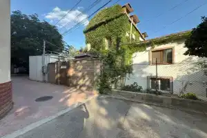 Домик на Заречной 4, Алушта