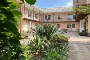 Гостевой дом «Клубная», Феодосия