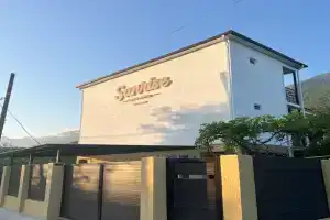 Гостевой дом «Sunrise», Гагра