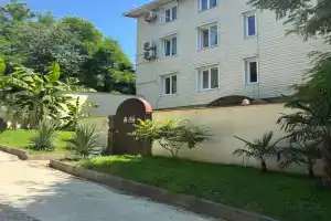 Гостевой дом «Бриз», Небуг