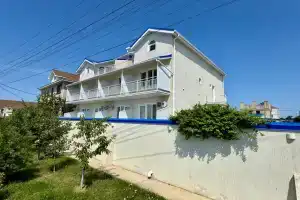 Гостевой дом «Бриз», Приморский