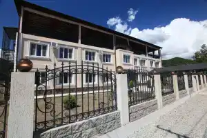 Гостиница «Лазурит», Лидзава