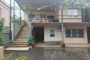 Гостевой дом у Зины, Сухум