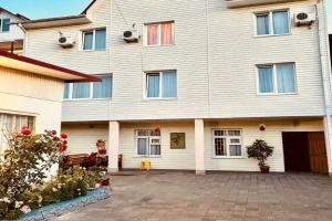 Гостевой дом у Константина, Вардане