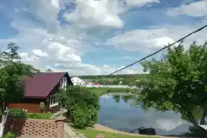 Дом у озера в Тауше