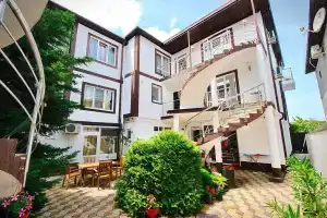 Гостиница «ДиНастия», Кабардинка
