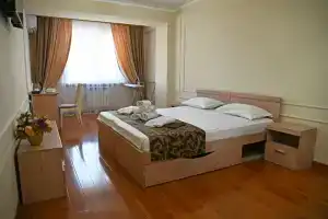 Апарт-отель «Adam & Eve Apart-Hotel», Алматы