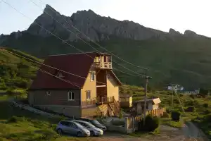 Гостевой дом «Гор Дом (InnRock)», Коктебель