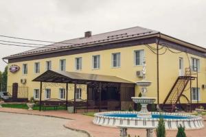 Гостиница «София», Урень