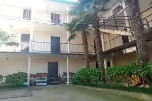 Гостевой дом «Южный», Вардане