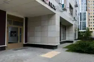 Москотель, Москва