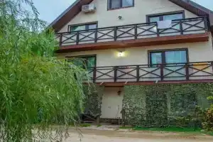Гостевой дом «Фрегат», Голубицкая