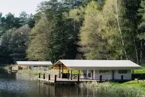 Глэмпинг «Глэмп на воде», Новое Поле