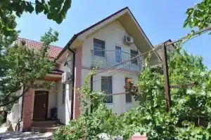Частный дом на Ильича 7, Южная Озереевка