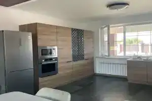 Дом у леса
