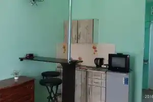 Гостевой дом у Олега, Черноморское