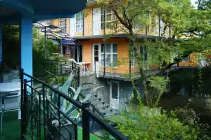 Гостевой дом «Август», Отрадное