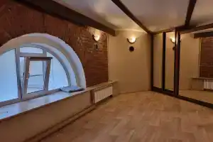 Большая студия у Петропавловской крепости, Санкт-Петербург